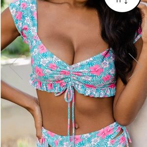 Pink  Lily Cruise the beach floral bikini top XL  nwot pink